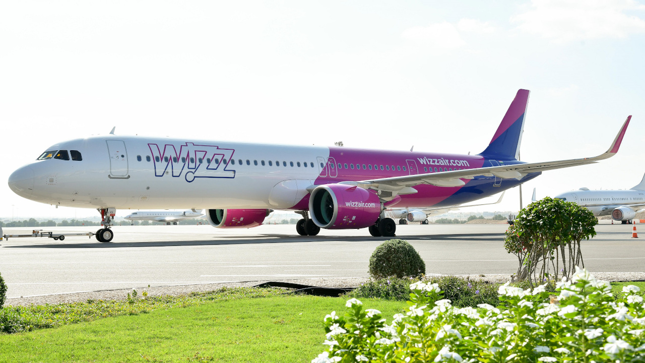 “ويز إير” للطيران الاقتصادي تسيّر 5 رحلات إلى أبوظبي بدءاً من يونيو